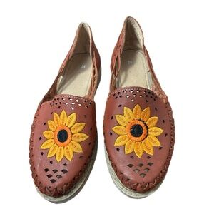 Sunflower Embroidered Women's Shoes
